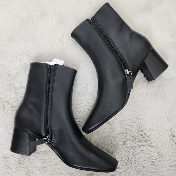 NEW Everlane The Day Sleek Black Leather Ankle Boots - Picture 12 of 15